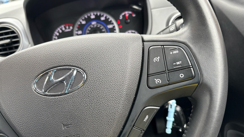 Hyundai i10 1.0 SE 5dr Petrol Hatchback